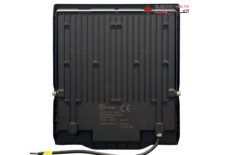 پروژکتور اسلیم 150 وات led4m